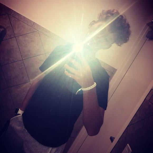 Meet your Posher, Jordan - Picture 1 of 1